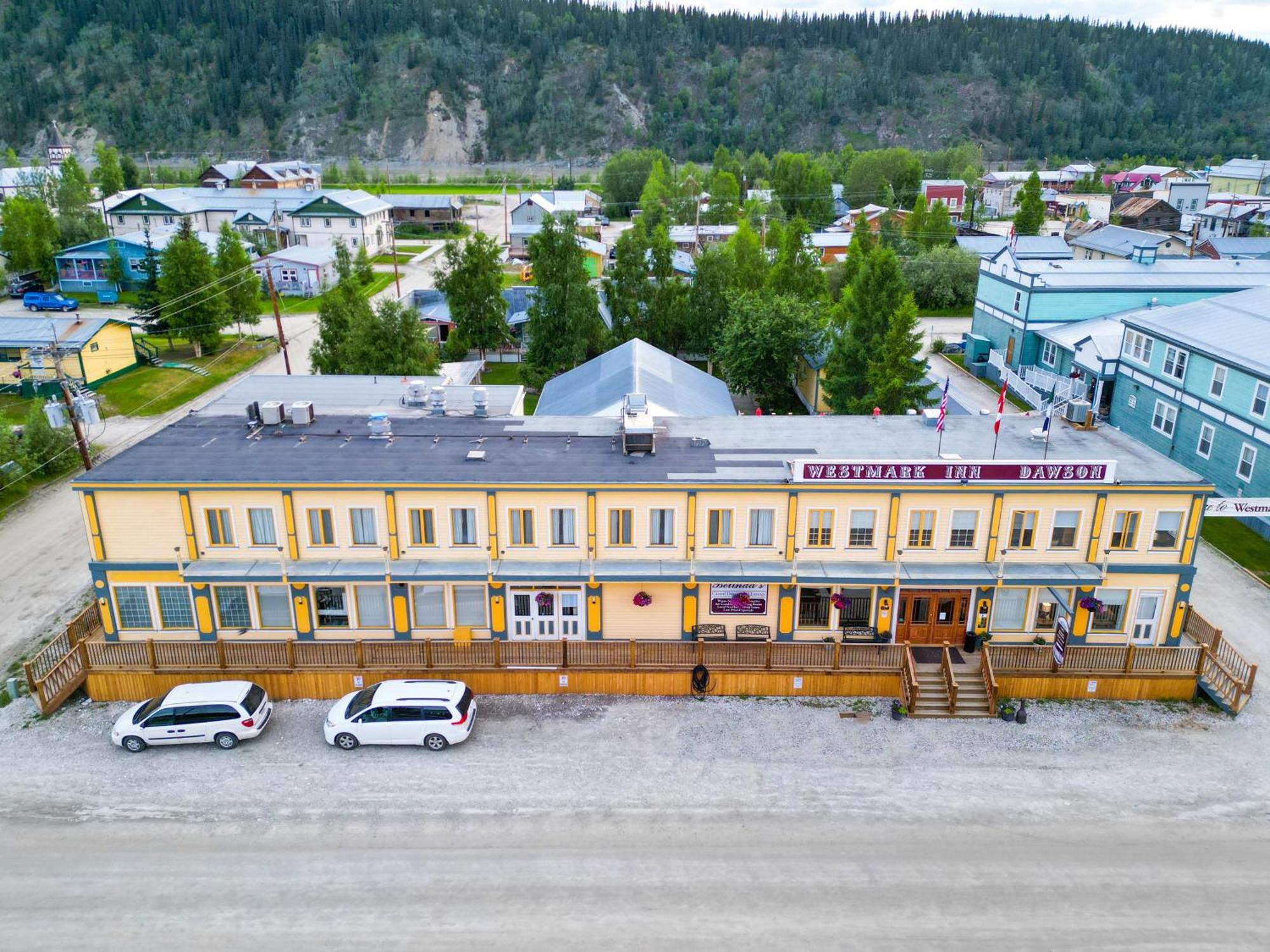 Holland America Dawson City Inn Exteriér fotografie