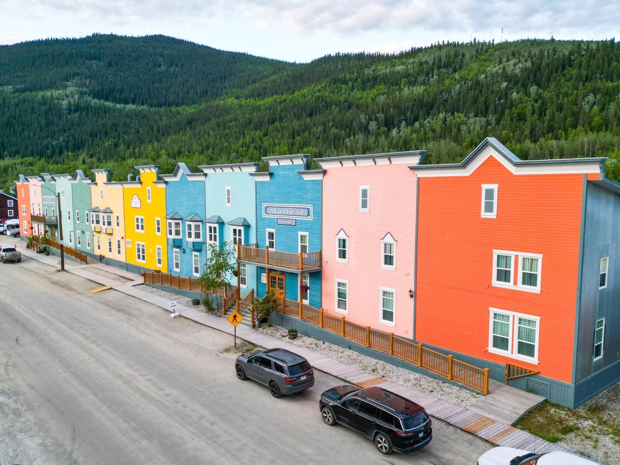 Holland America Dawson City Inn Exteriér fotografie